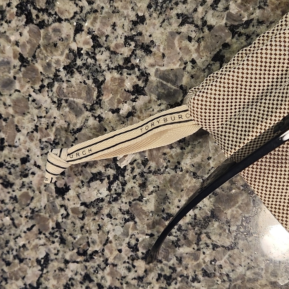 Sunglasses - Picture 5 of 5